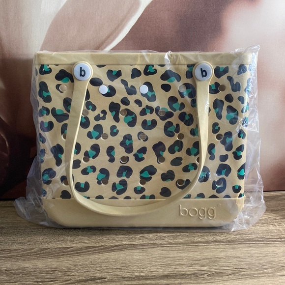 Baby Bogg Leopard Limited Edition NWT - Picture 9 of 10